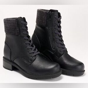 CLARKS Hearth Sky Black Leather Bootie size 6 NWOT